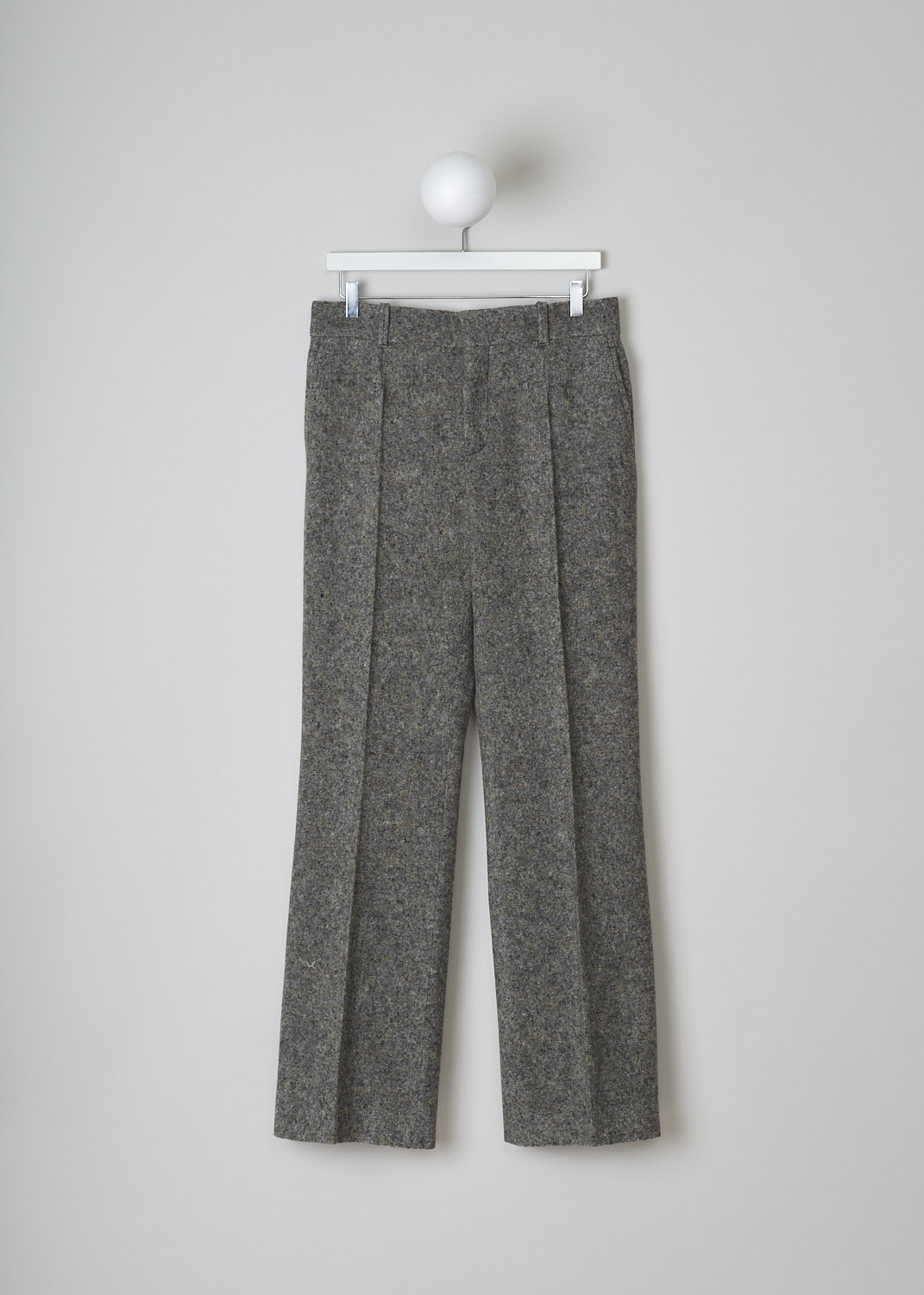 CHLOÃ‰, PANTS IN MAINLY BROWN, CHC21WPA1206522V_MAINLY_BROWN, Brown, Front, These mottled brown wool pants have a waistband with belt loops and a concealed clasp and zip closure. These pants have slanted pockets in the front and welt pockets in the back. The slightly flared pants legs have centre creases.
