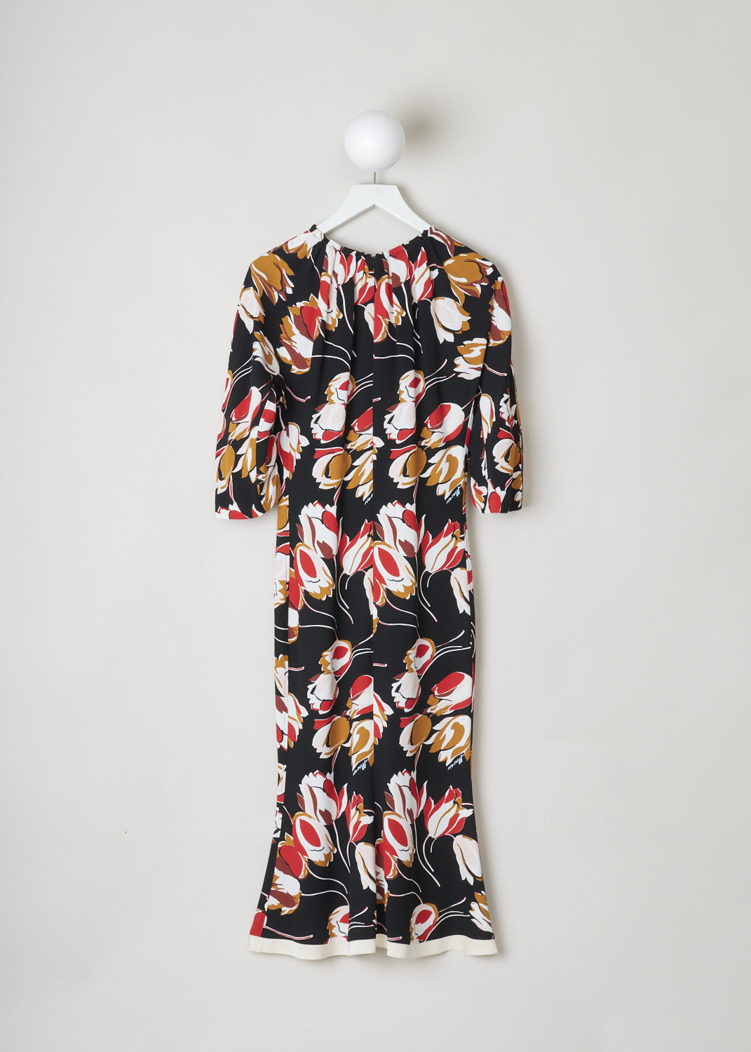 MARNI, BLACK MAXI DRESS WITH RED FLORAL PRINT, ABMA0739Q0_UTV844_WIN99, Black, Print, Back, This black maxi dress has a floral print in shades of reds and browns. The dress has a round, box pleated neckline. Those same pleats can be found on the three-quarter sleeves. In the back, a concealed centre zip functions as the closing option. The dress has a white satin hemline. 
