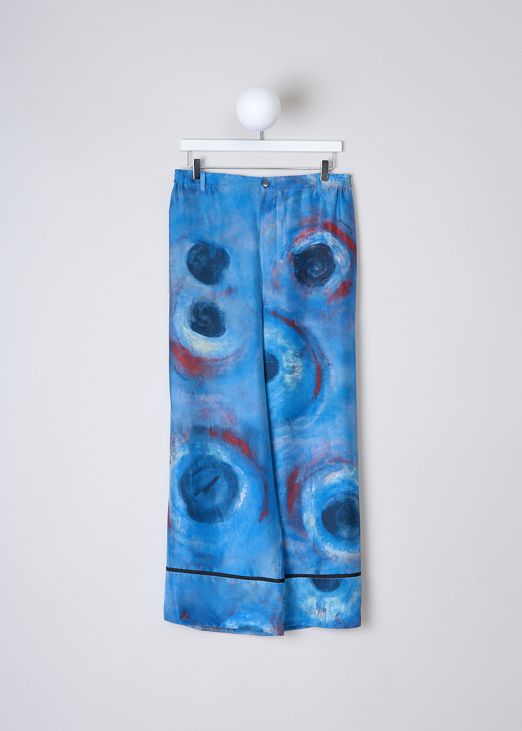MARNI, COBALT BLUE SILK PANTS, PAMA0335I0_UTSF97_BBB44, Blue, Red, Print, Front, These high-waisted silk 'Buchi Blu' pants have an abstract print with painterly red and blue splotches throughout. These pants have a partly elasticated waistband with belt loop and a front button and zip closure. In the front, the pants have forward slanted pockets. The wide pant legs have a broad hem. In the back, these pants have a single buttoned patch pocket.
  
