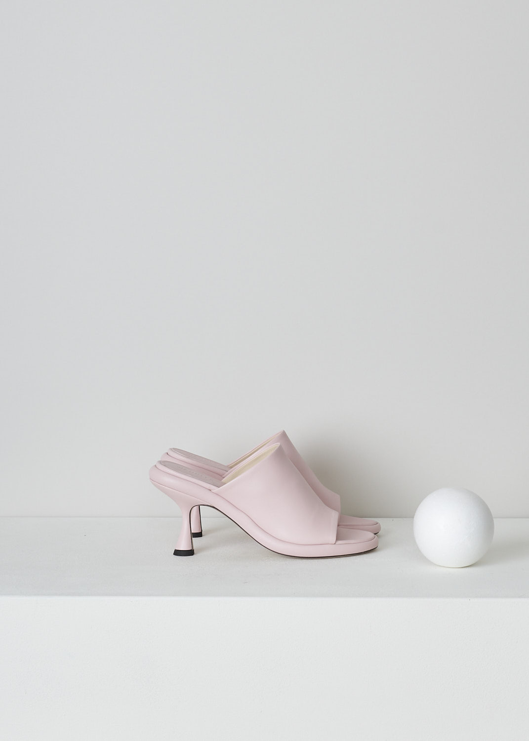 WANDLER, JUNE PLATFORM PUMPS IN SOFT PINK, 23202_871201_1862, Pink, Side, These soft pink heeled slip-on mules have a broad strap across the vamp, a rounded open-toe and a platform sole. The slip-on mules have a mid-height spool heel.

