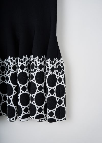 Alaïa Black fitted dress with diamond-print