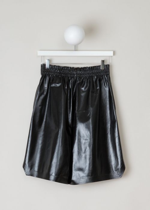 Bottega Veneta Patent black leather shorts  photo 2