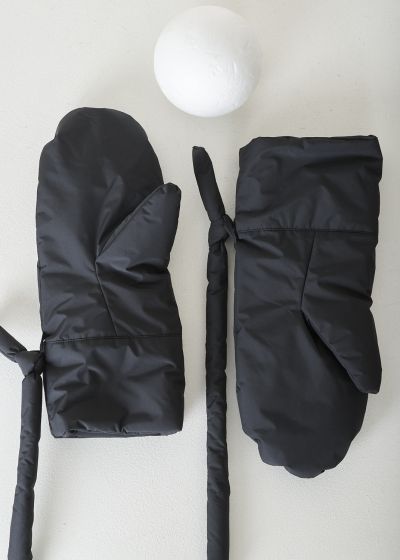 Kassl Tec nylon black mittens