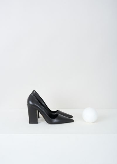 Prada Black leather pumps with block heel photo 2