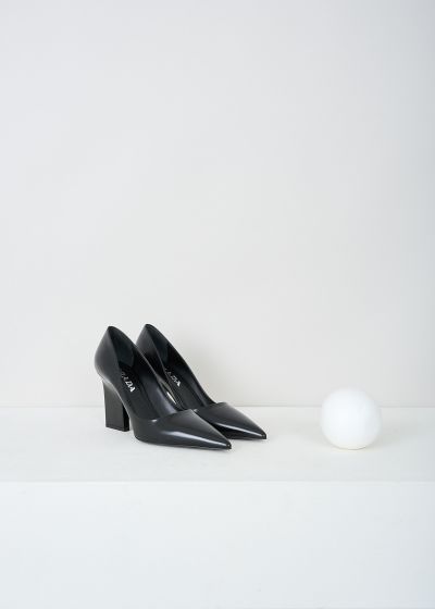 Prada Black leather pumps