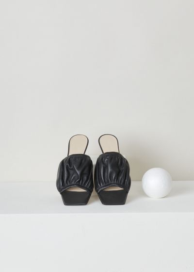 Wandler, Ava gathered-strap mules in black, 20208_301201_3200_AVA_kitten_lambskin_leather_black, black, top, Freshen up your wardrobe with lovely coloured mule. Featuring a gathered/wrinkled vamp, an open and square toe design, supported by a cute kitten heel. All put together makes for a definite must have this season   

Heel height: 6 cm / 2.3 inch.