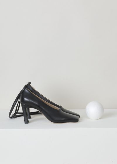 Wandler Square toe pump in black with lace detailing  photo 2
