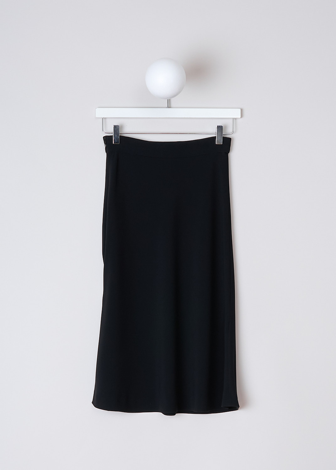 ASPESI, BLACK MIDI SKIRT, 2219_2088_10241, Black, Back, This black midi skirt has a concealed side zip. The skirt flares out slightly and has a straight hemline. 
