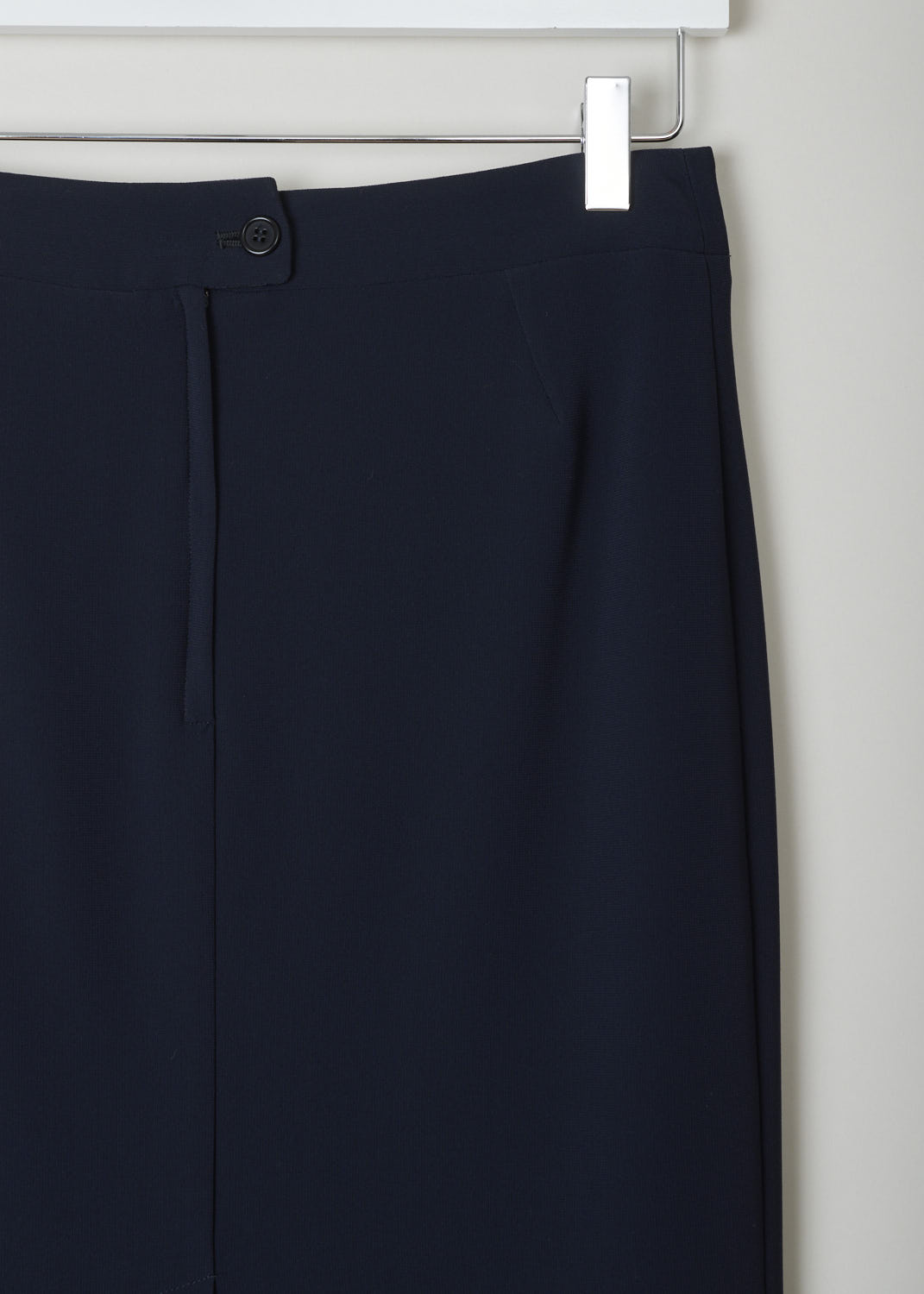 ASPESI, NAVY BLUE PENCIL SKIRT, 2232_2088_10098, Blue. Detail, Classic navy blue pencil skirt made from a silky smooth fabric. The skirt has a button and zipper closure in the back. A center slip can also be found in the back.
