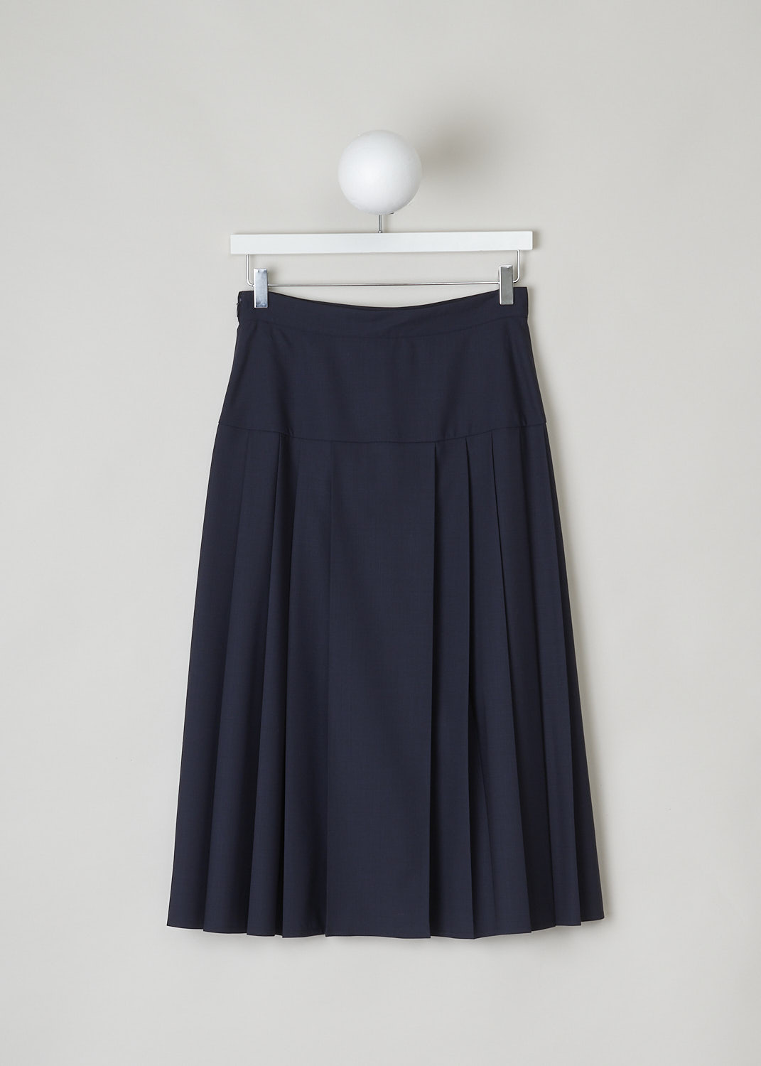 ASPESI, NAVY BLUE PLEATED MIDI SKIRT, 2207_G286_01098, Blue, Back, This navy blue wool-blend midi skirt has a broad waistband and pleats along the sides. The skirt has a straight hemline. A concealed zipper in the side seam functions as the closure option. 

