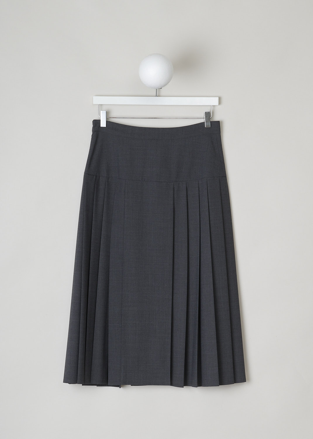 ASPESI, GREY PLEATED MIDI SKIRT, 2207_G286_01197, Grey, Back, This grey wool-blend midi skirt has a broad waistband and pleats along the sides. The skirt has a straight hemline. A concealed zipper in the side seam functions as the closure option. 
