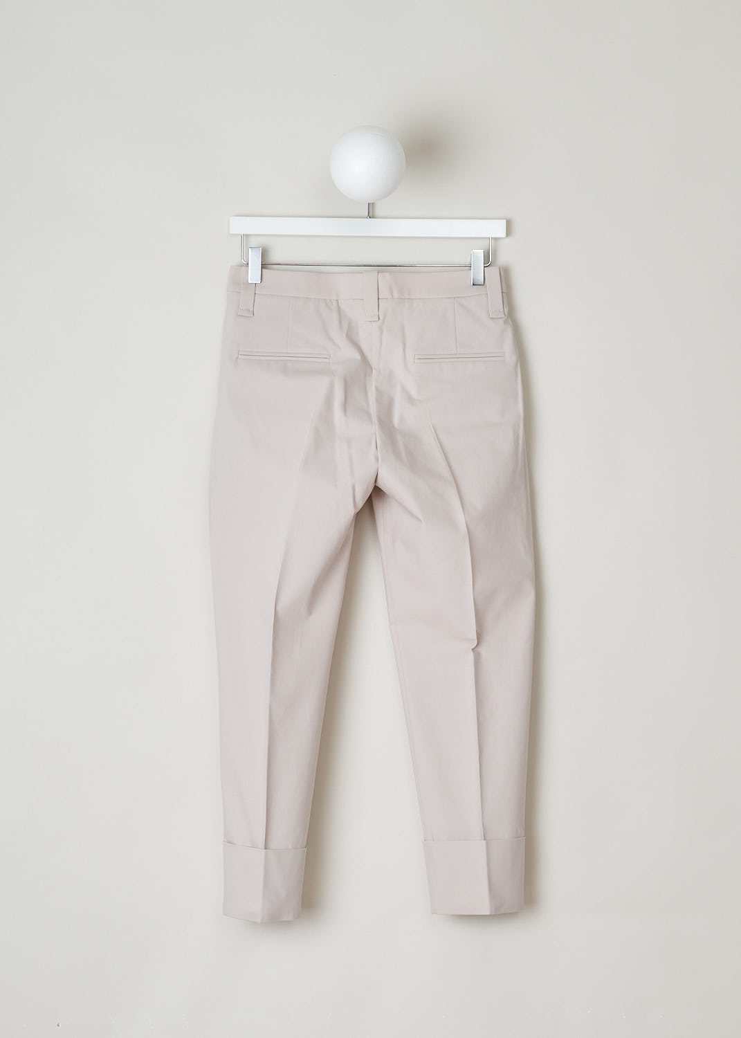 Brunello Cucinelli, Light beige chino with fold-over hem, M0F70P1367_C2668, beige, back, A lighter beige chino made of a cotton blend. Featuring forward slanted pockets on the front, and two welt pockets on the back. furthermore the belt loops are a bit broader then usual. 