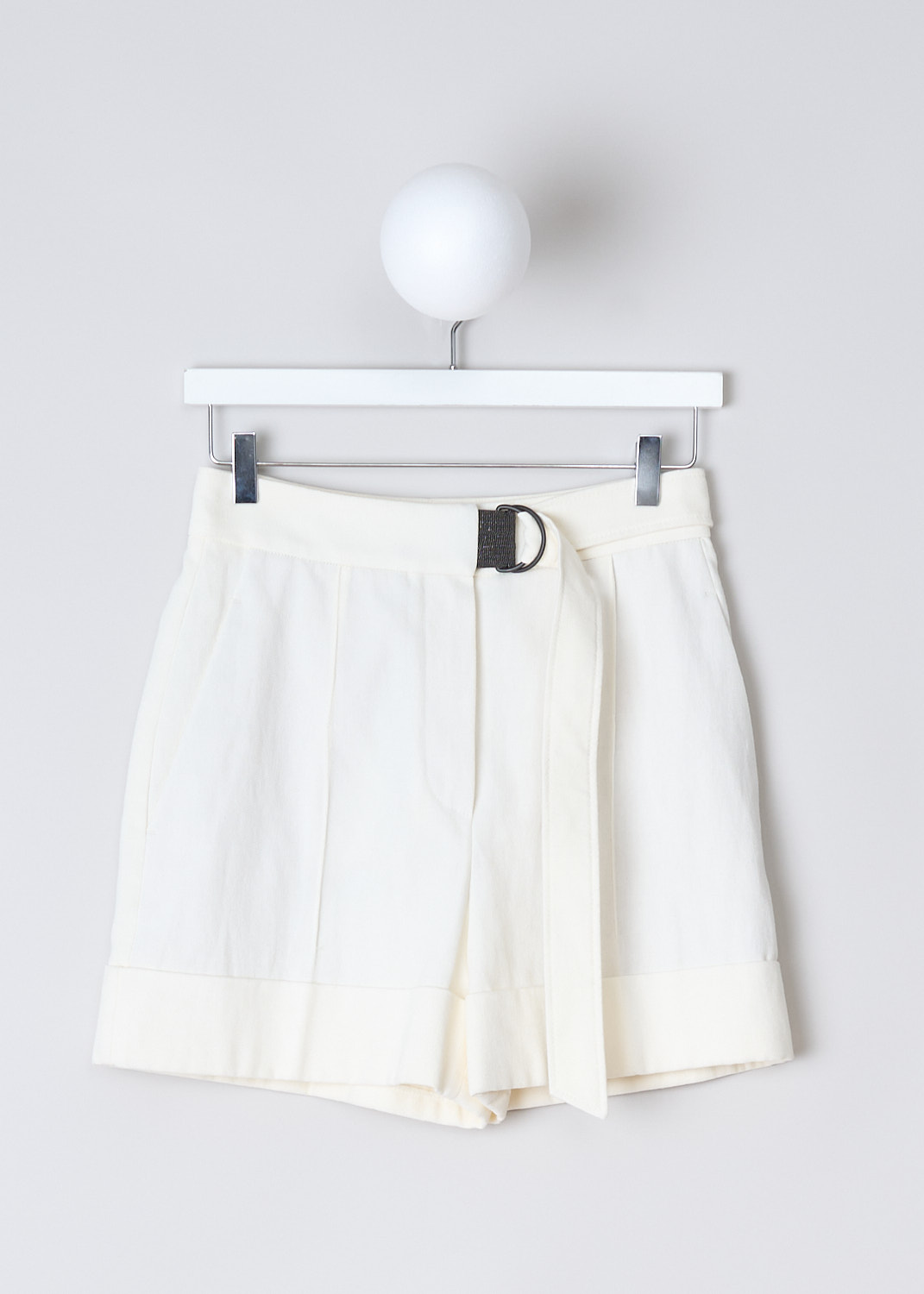 BRUNELLO CUCINELLI, OFF-WHITE SHORTS WITH BUILT-IN MONILI BELT, MH175P7234_C5634, White, Front, These off-white shorts have a waistband with a build-in belt with a monili decorated D-ring. A concealed button and zip function as the closure. These shorts have slanted pockets in the front and welt pockets in the back. These shorts have a broad fold hem.
