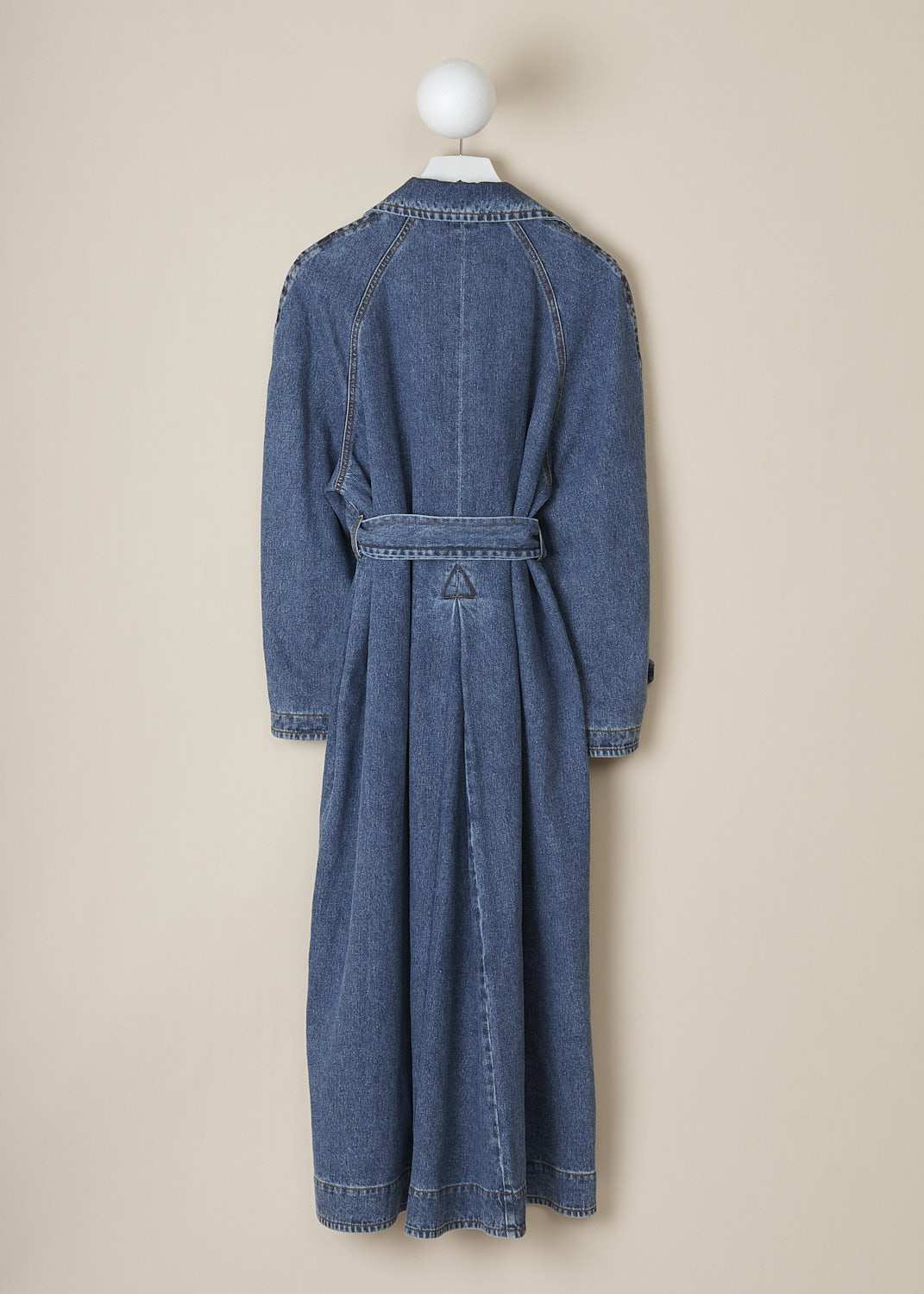 CHLOÃ‰, LONG DUSKY BLUE DENIM COAT, CHC23SDM2716740X_DUSKY_BLUE, Blue, Back, This long dusky blue denim trench coat has a notched lapel. The coat has a concealed front button closure and a matching fabric belt to cinch in the waist. The long sleeves have sleeve straps. The coat has slanted pockets. In the back, the coat has a centre kick pleat.

