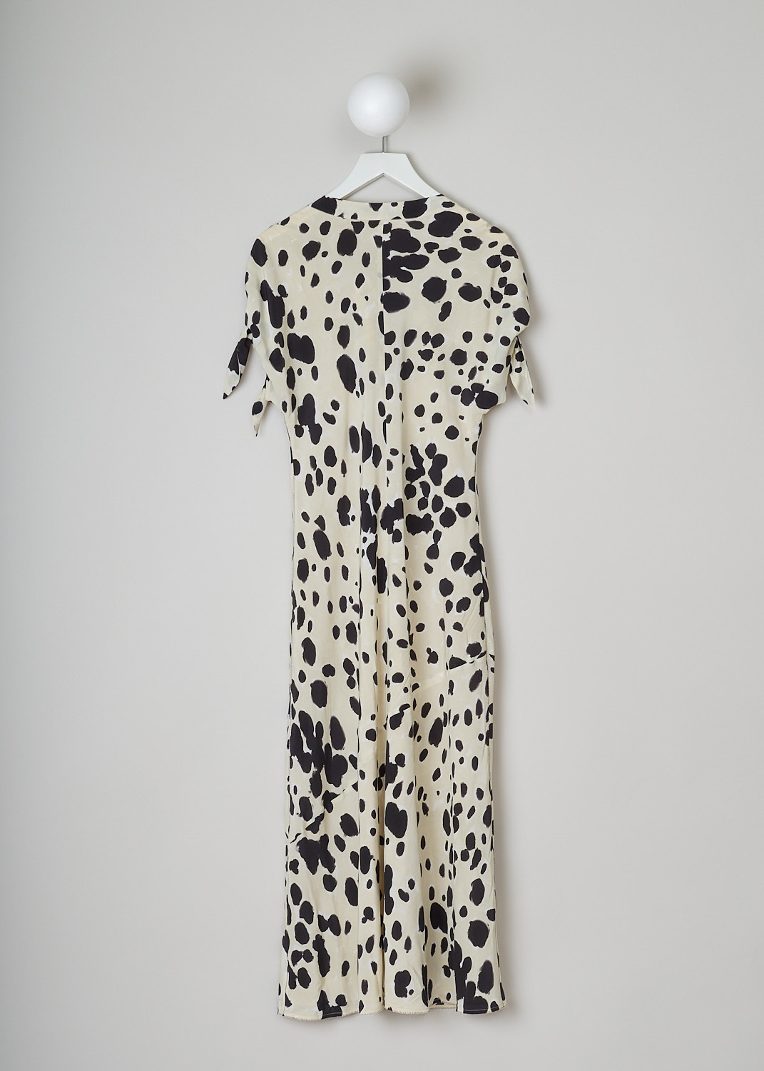 MARNI, POP DOTS SILK CRÊPE MAXI DRESS, ABMA0871U0_UTSF85_PDW13, White, Beige, Print, Back, This ivory silk crêpe maxi dress has an all-over pop dots print. The dress has a bow-tie neckline with a deep V. The short sleeves have tie cuffs. The long skirt flares out at the bottom. Zigzag stitching runs along the side seams and hem. The dress is fully lined.  
