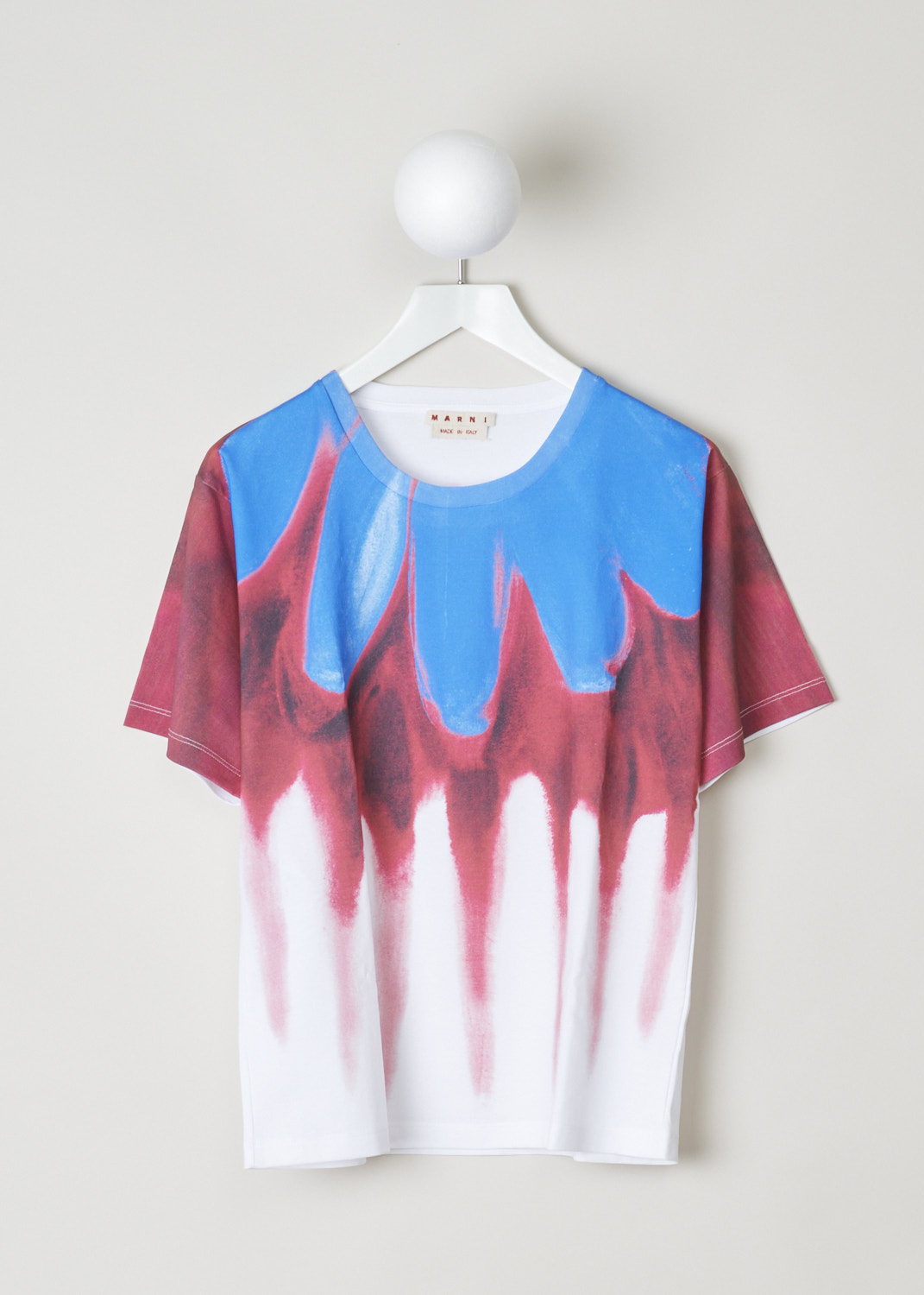 Marni, White printed t-shirt, THJEL32EPJ_USCT05_DDB56, print, red, white, blue, front, White t-shirt embellished with a lovely print in blue and red. 