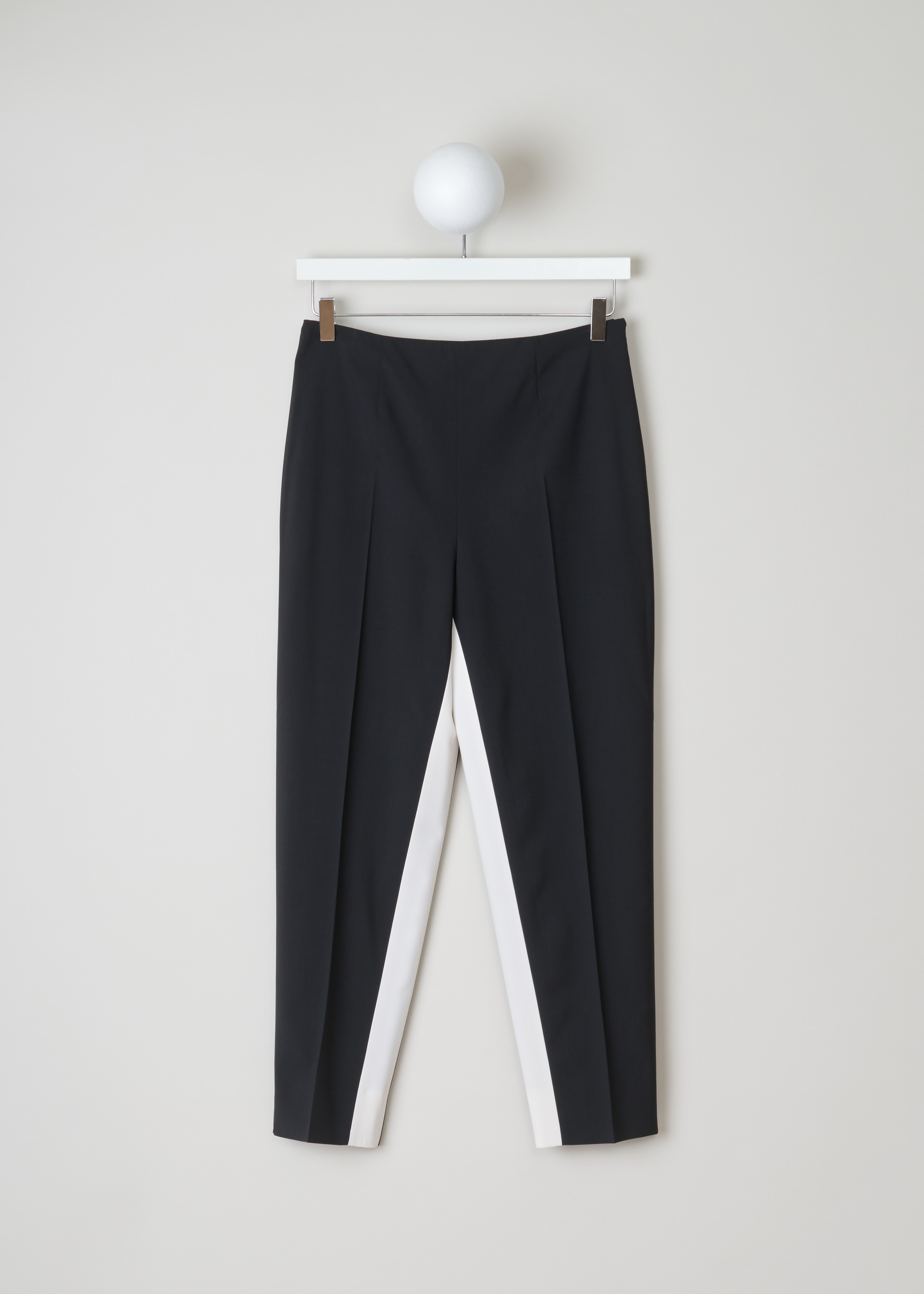 Prada Black and white pants Lana_Leggera_P2798_F0967_Nero_Bianco nero bianco front. Black trousers with a white panel on the inside of the legs, centre creases and an invisible zipper on the side.
