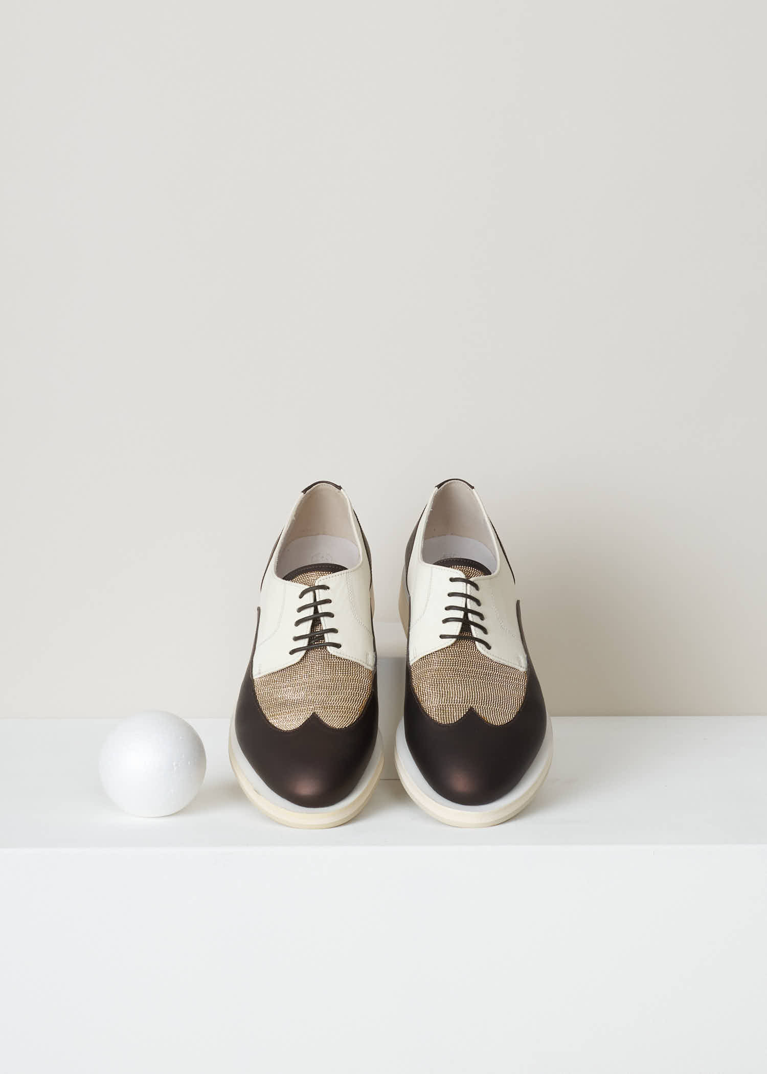 Brunello Cucinelli Leather lace-up shoes MZDRDG402_CC958 brown top. White and metallic brown leather derby shoe, with ultra-lightweight rubber sole and gold decorative beading.